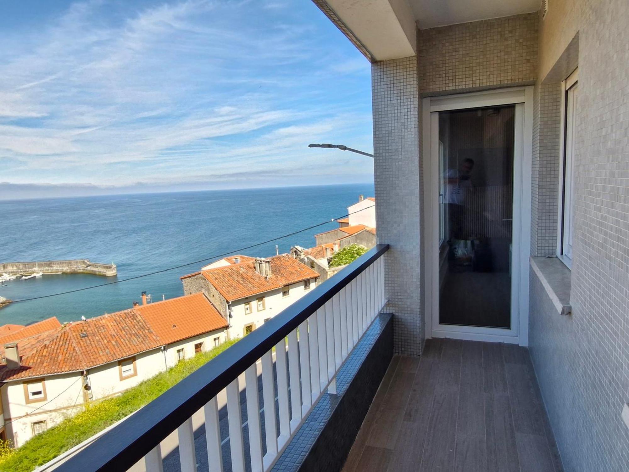 Casa Laurentina Lastres Bagian luar foto
