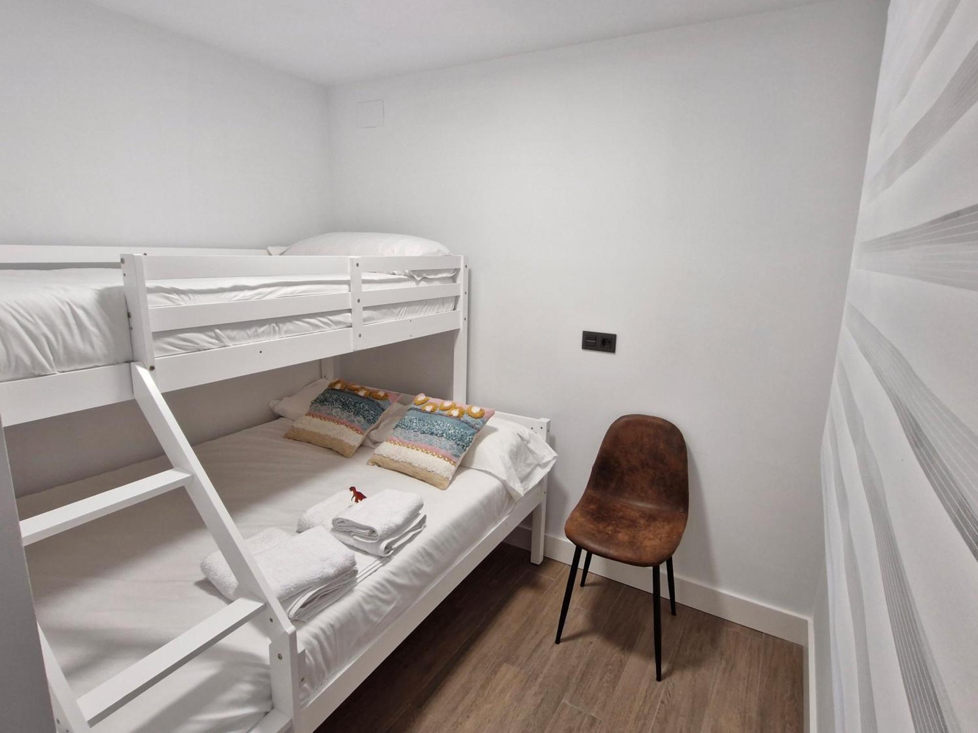 Casa Laurentina Lastres Bagian luar foto