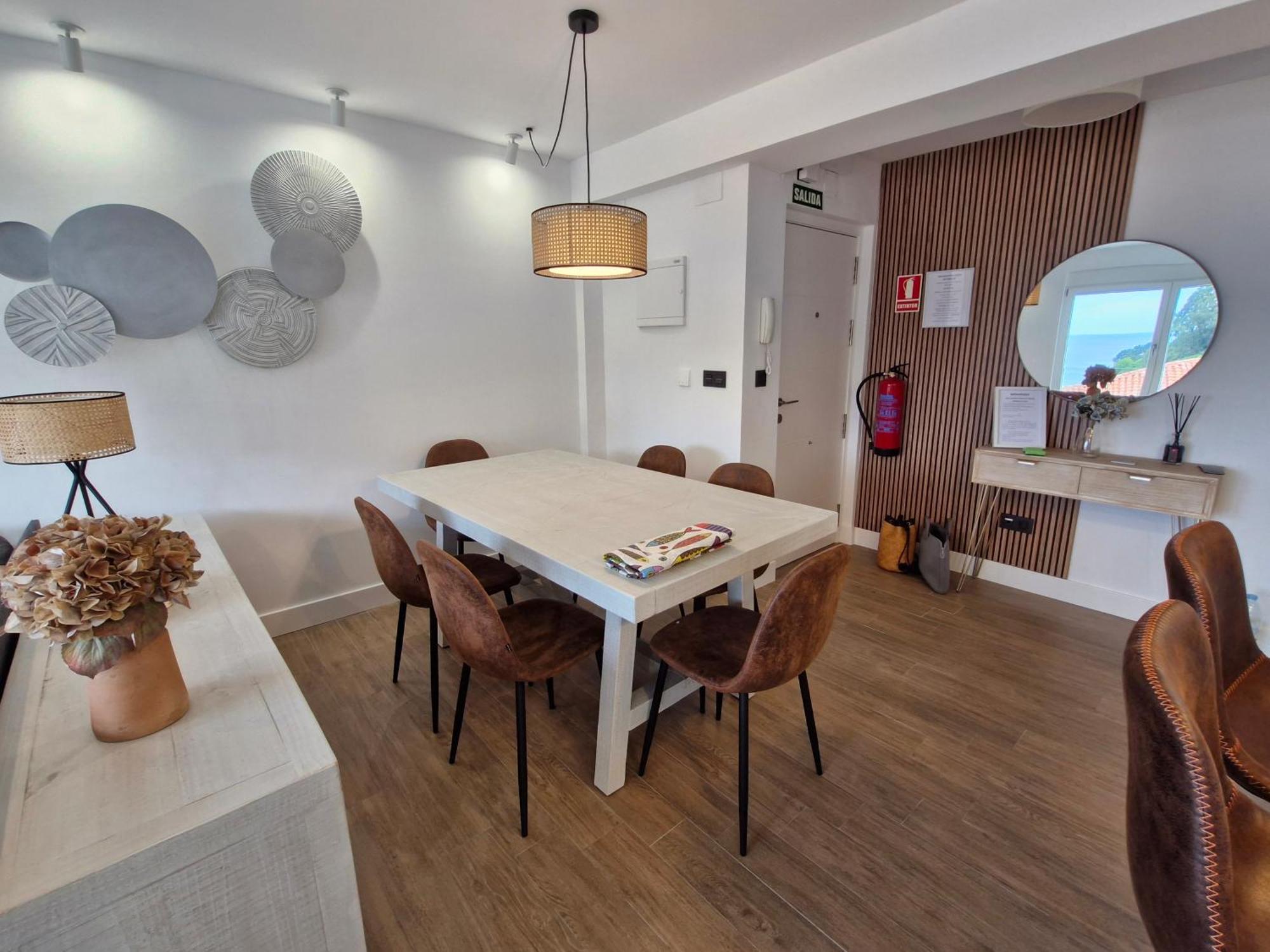 Casa Laurentina Lastres Bagian luar foto